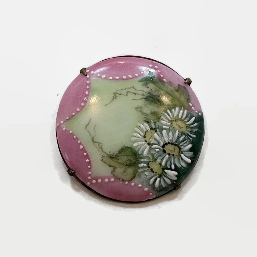 Victorian Brooch, Hand-painted, Porcelain, Flowers, Daisy, Pink, C Clasp, Unique - Picture 2 of 3